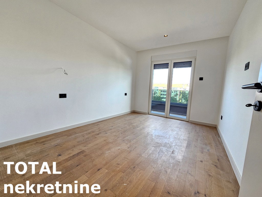 Petosoban stan na prodaju, Telep, Novi Sad, 194m², 648.900 €