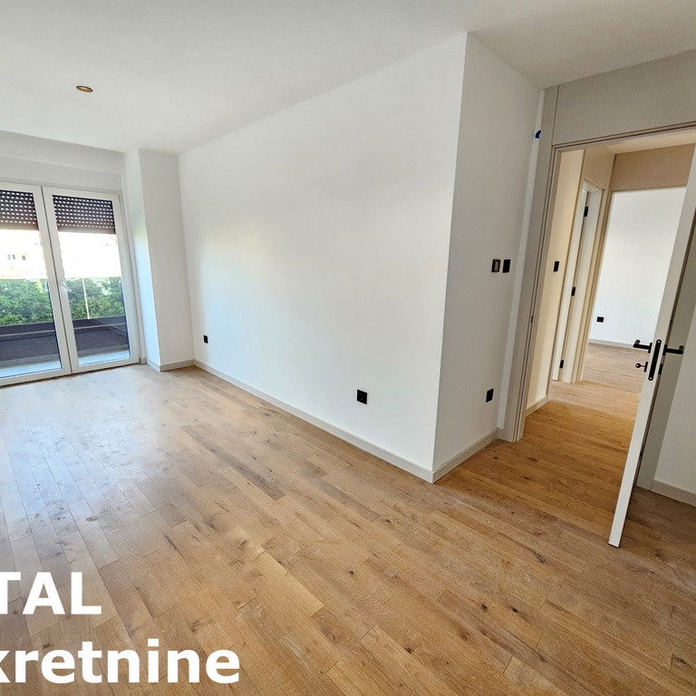 Petosoban stan na prodaju, Telep, Novi Sad, 194m², 648.900 €