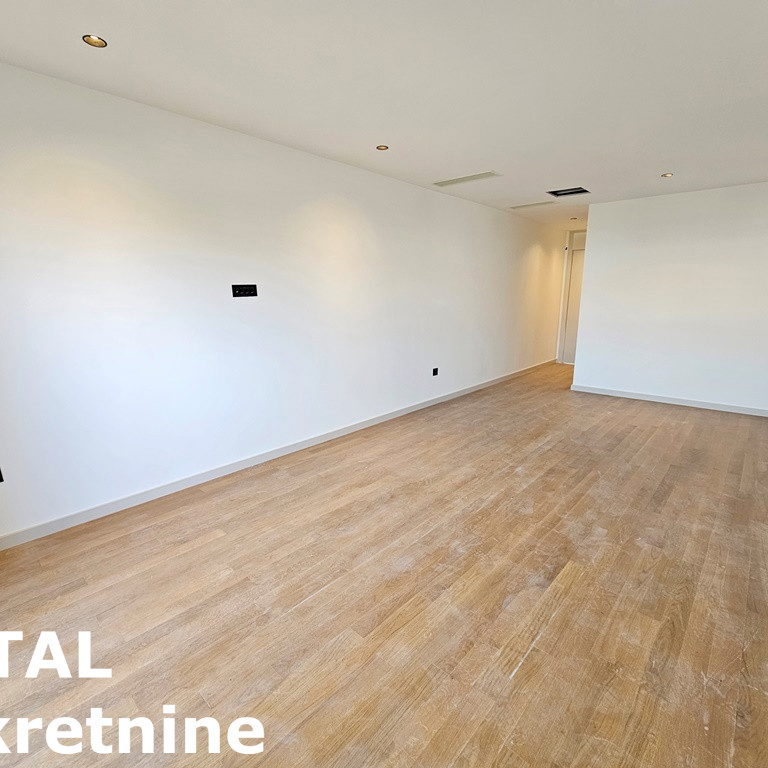 Petosoban stan na prodaju, Telep, Novi Sad, 194m², 648.900 €