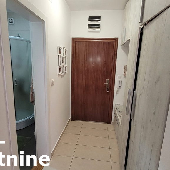 Stan Prodaja Novi Sad Bulevar Patrijarha Pavla 77 m2