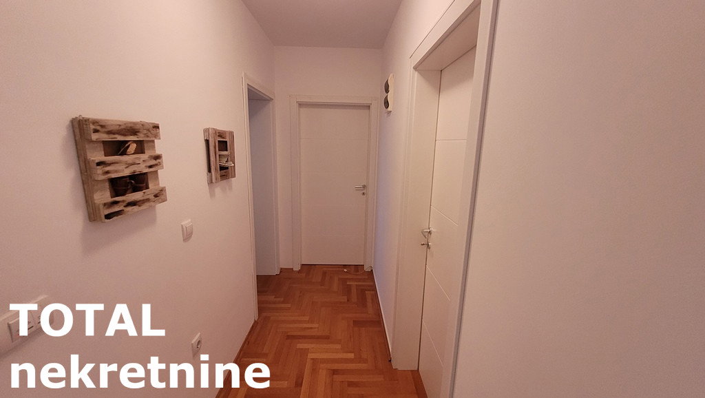 Stan Prodaja Novi Sad Bulevar Patrijarha Pavla 77 m2