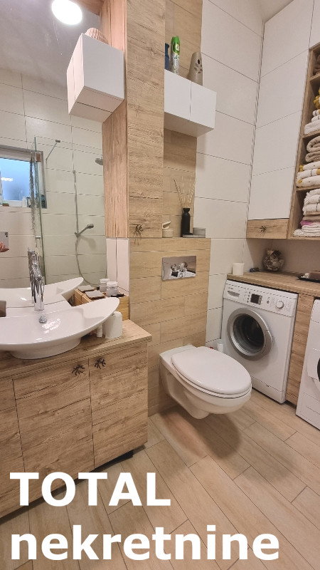 Četvorosoban stan na prodaju, Telep, Novi Sad, 104m², 299.900 €