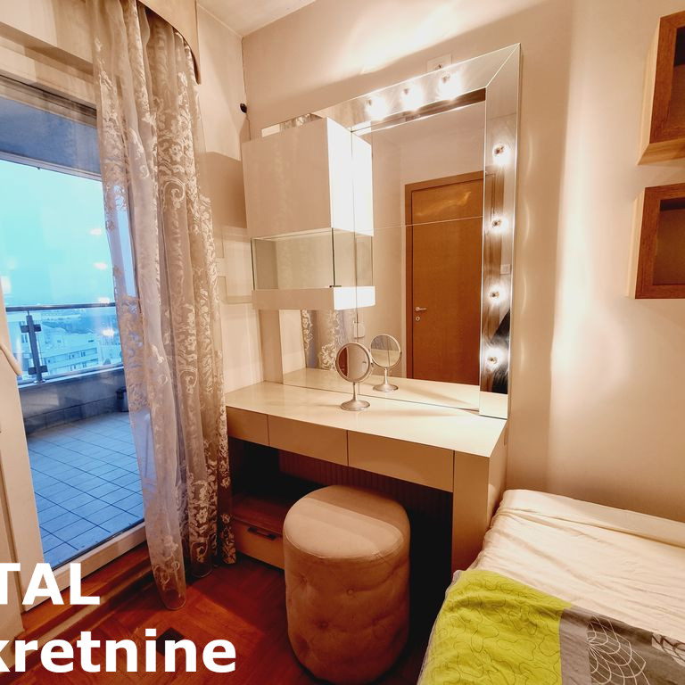 Troiposoban stan na prodaju, Telep, Novi Sad, 120m², 321.360 €