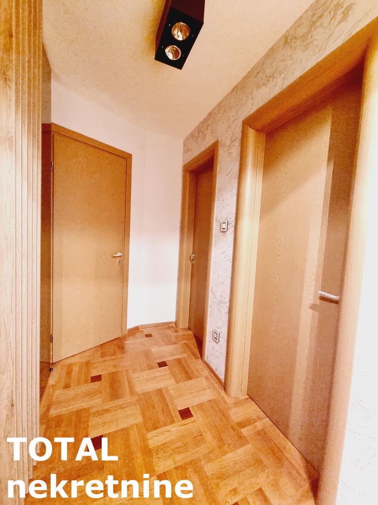 Troiposoban stan na prodaju, Telep, Novi Sad, 120m², 321.360 €