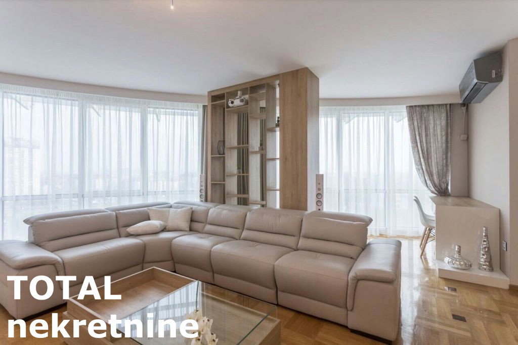 Stan Prodaja Novi Sad  120 m2