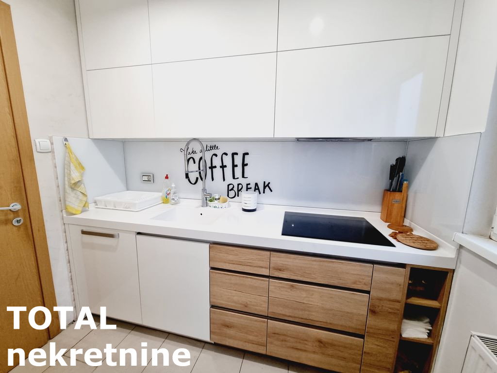 Troiposoban stan na prodaju, Telep, Novi Sad, 120m², 321.360 €