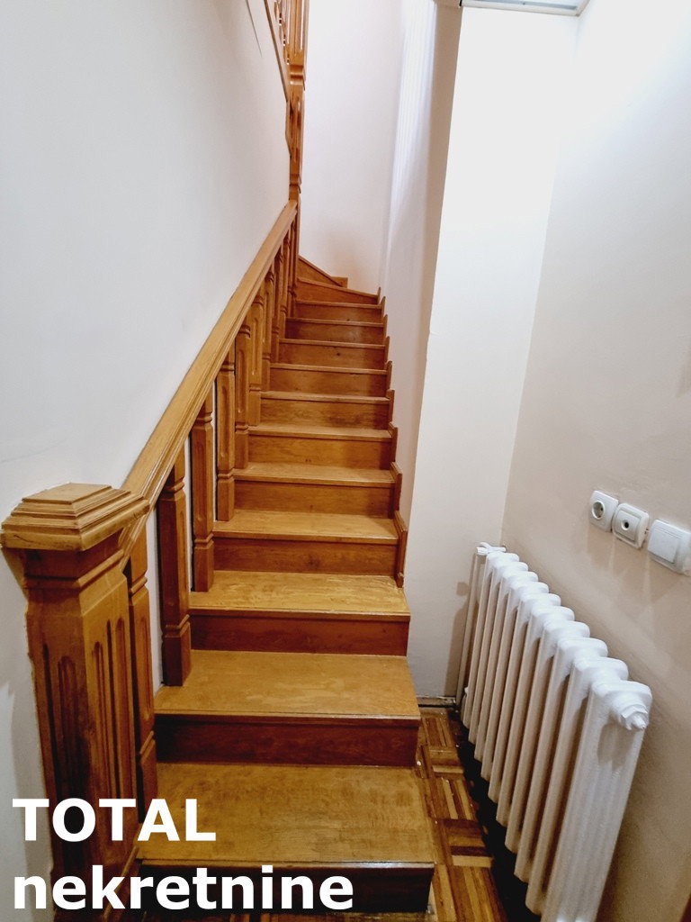 Četvorosoban stan na prodaju, Centar, Novi Sad, 137m², 339.900 €