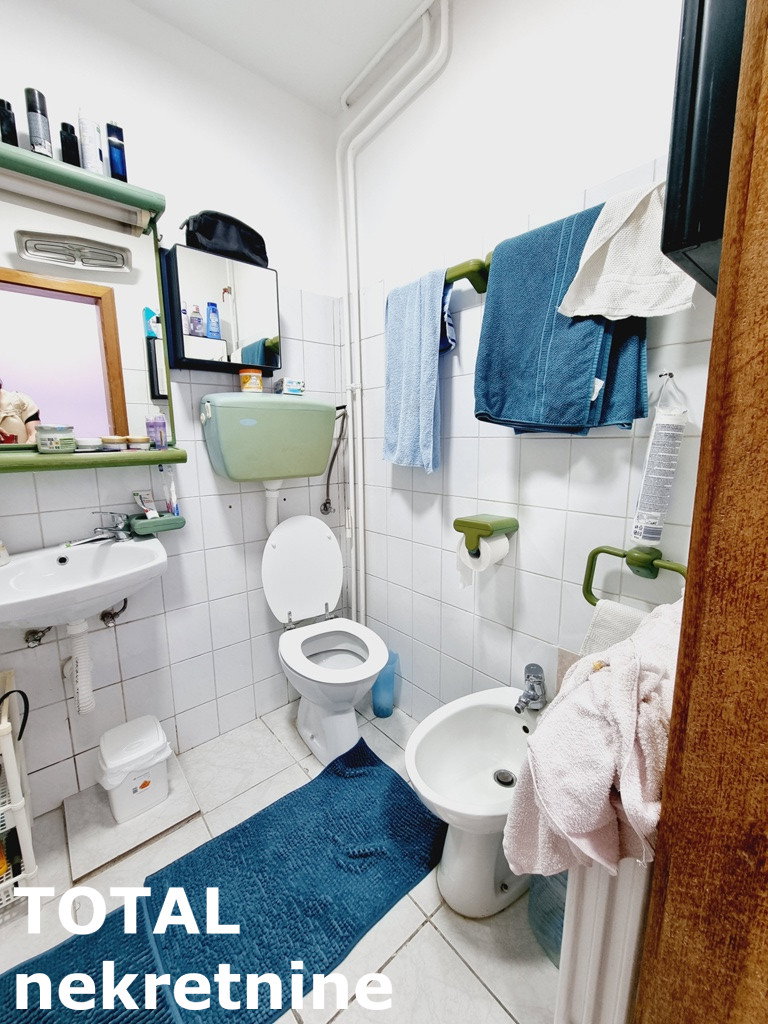 Četvorosoban stan na prodaju, Centar, Novi Sad, 137m², 339.900 €