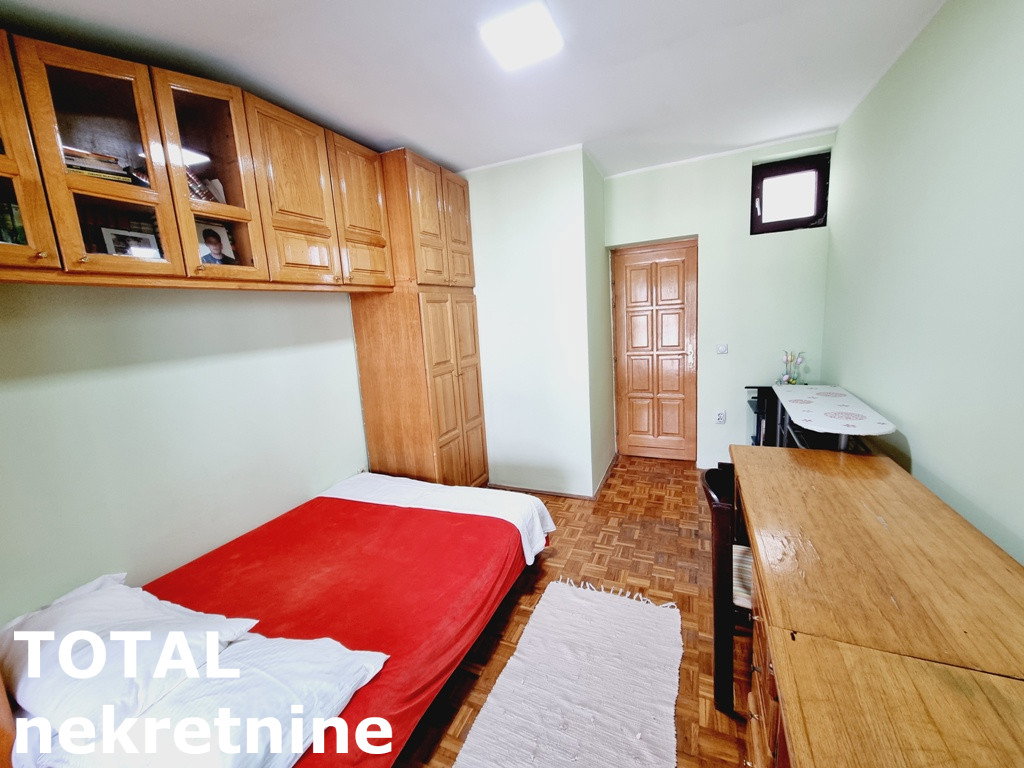 Četvorosoban stan na prodaju, Centar, Novi Sad, 137m², 339.900 €