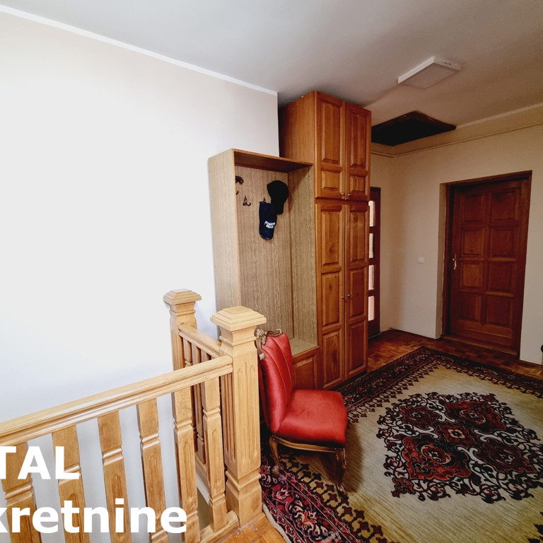 Četvorosoban stan na prodaju, Centar, Novi Sad, 137m², 339.900 €