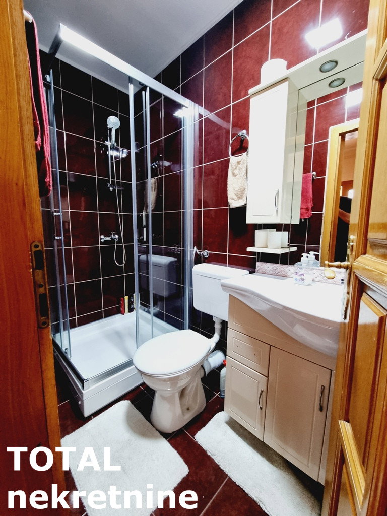 Četvorosoban stan na prodaju, Centar, Novi Sad, 137m², 339.900 €
