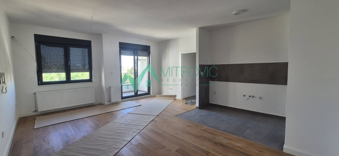 Stan Prodaja Novi Sad  87 m2