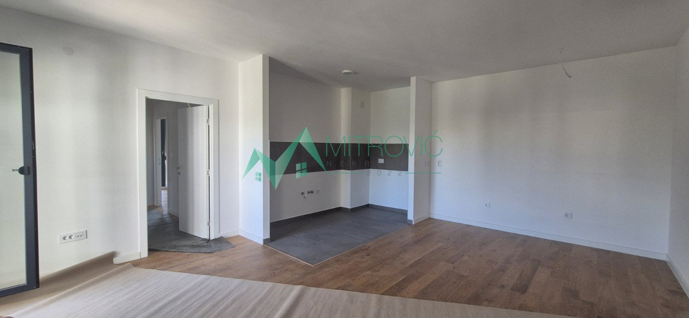 Stan Prodaja Novi Sad  87 m2