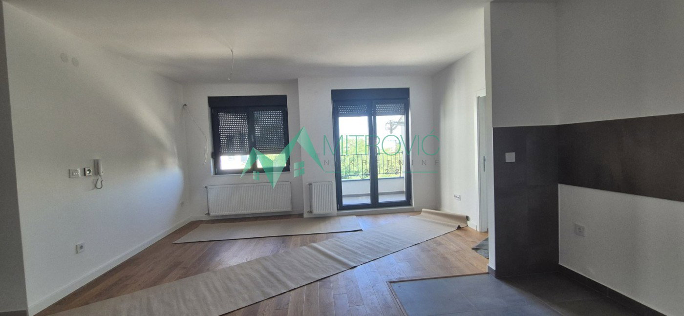 Stan Prodaja Novi Sad  87 m2
