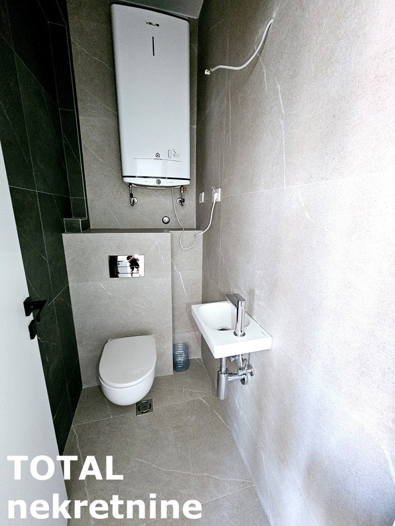 Četvorosoban stan na prodaju, Bulevar, Novi Sad, 104m², 320.320 €