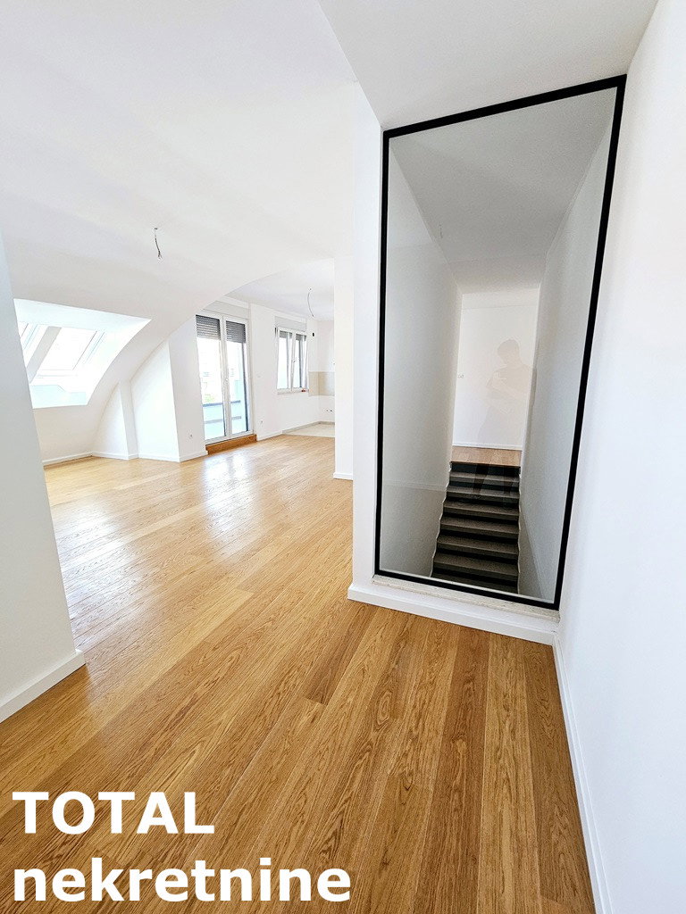 Stan Prodaja Novi Sad  104 m2