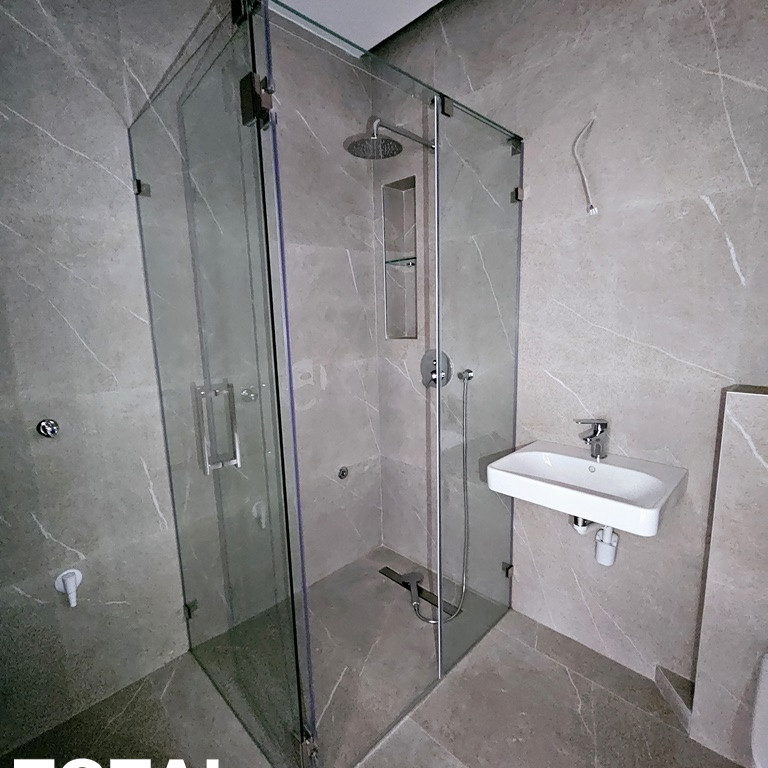 Četvorosoban stan na prodaju, Bulevar, Novi Sad, 104m², 320.320 €