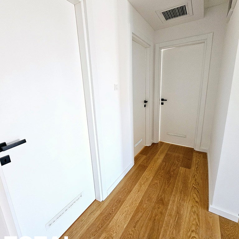 Četvorosoban stan na prodaju, Bulevar, Novi Sad, 104m², 320.320 €