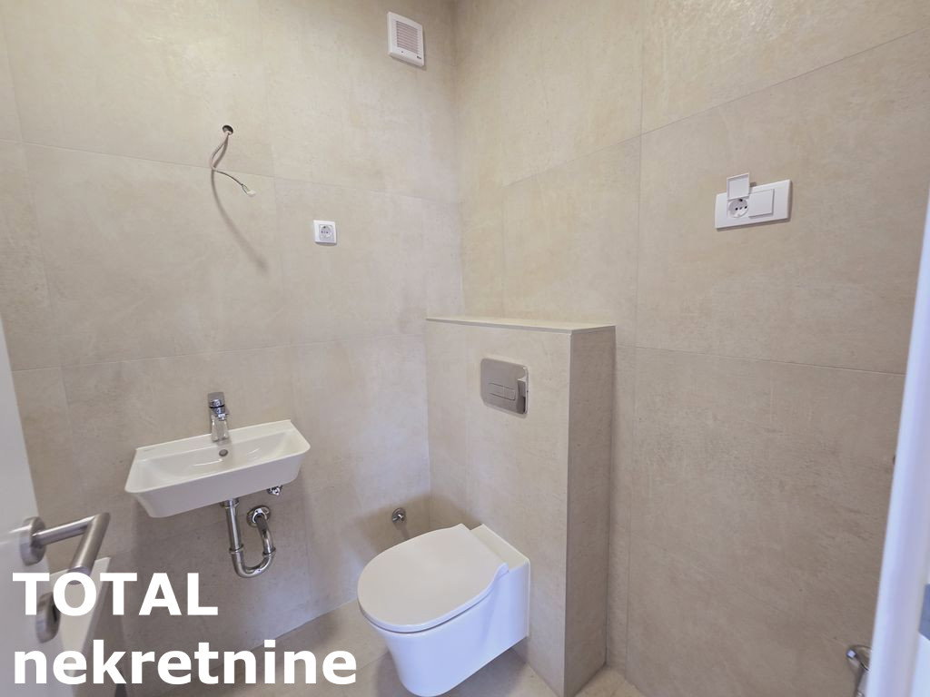 Četvorosoban stan na prodaju, Petrovaradin, Novi Sad, 72m², 155.750 €