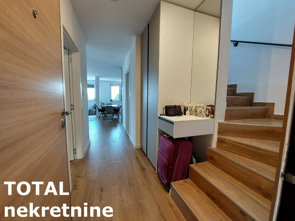 Četvorosoban stan na prodaju, Telep, Novi Sad, 89m², 285.000 €