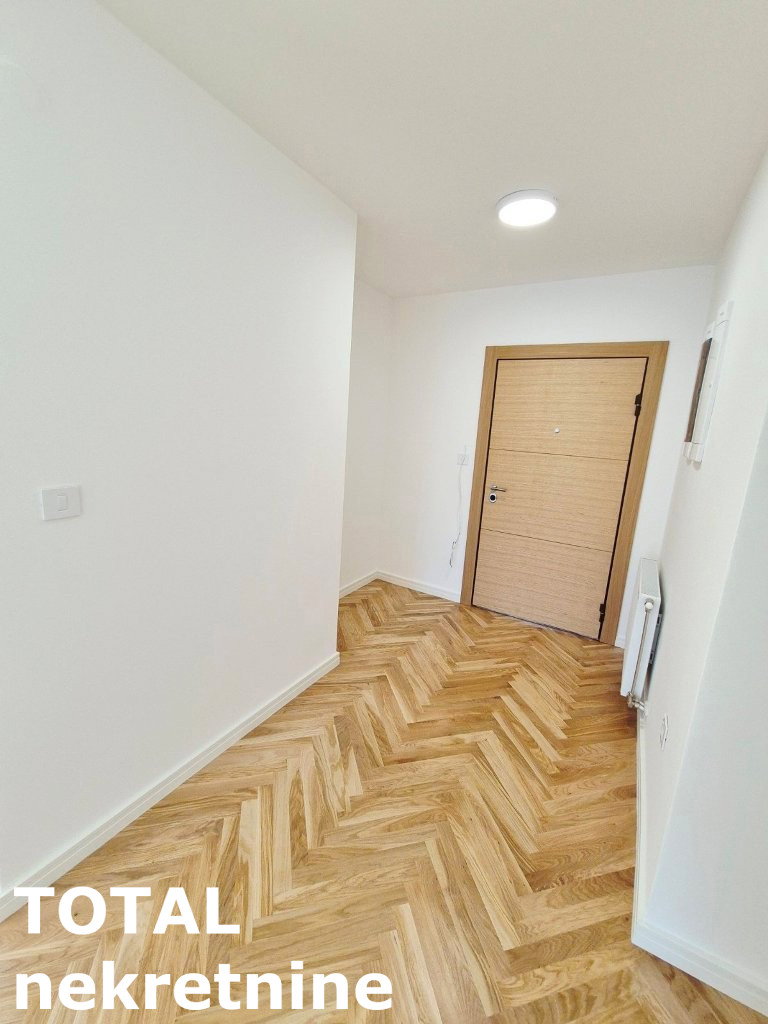 Četvorosoban stan na prodaju, Telep, Novi Sad, 101m², 257.550 €