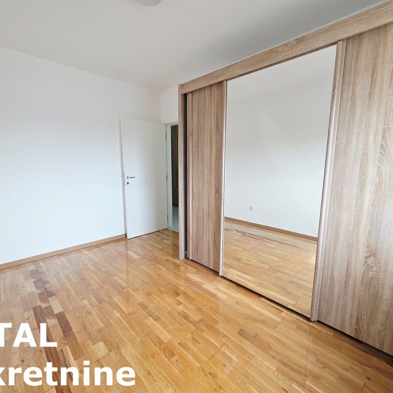 Četvorosoban stan na prodaju, Lipov Gaj, Novi Sad, 74m², 160.200 €