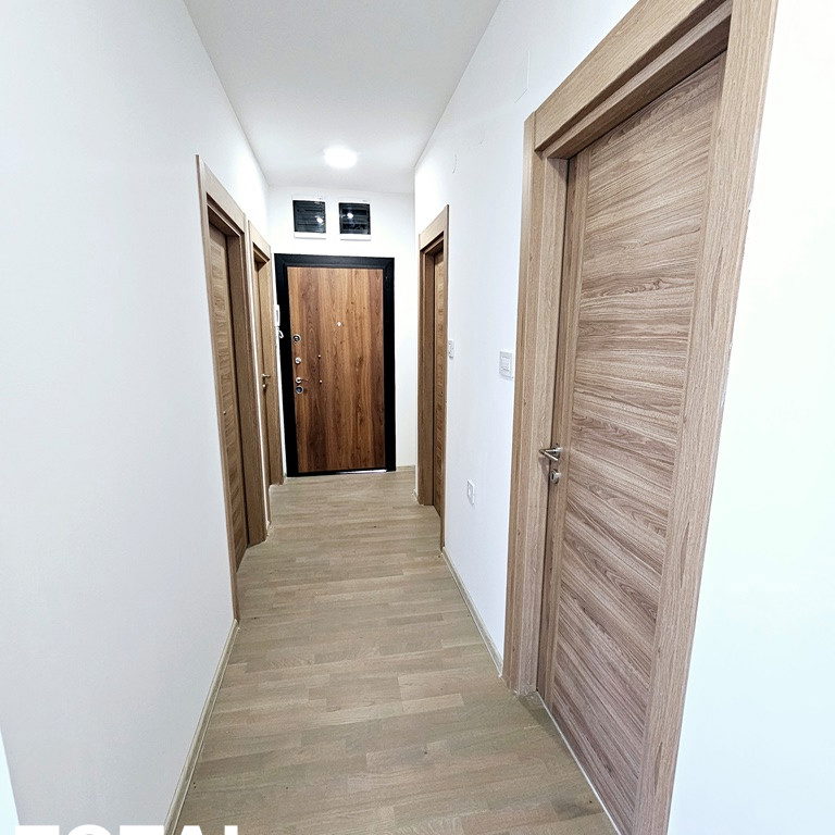 Četvorosoban stan na prodaju, Sremska Kamenica, Novi Sad, 79m², 173.800 €