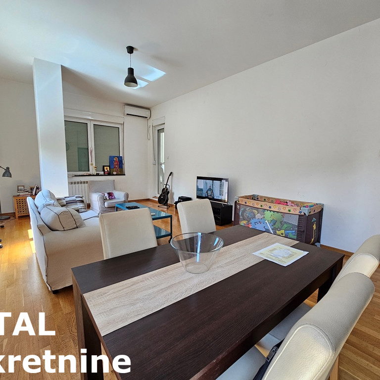 Stan Prodaja Novi Sad  110 m2