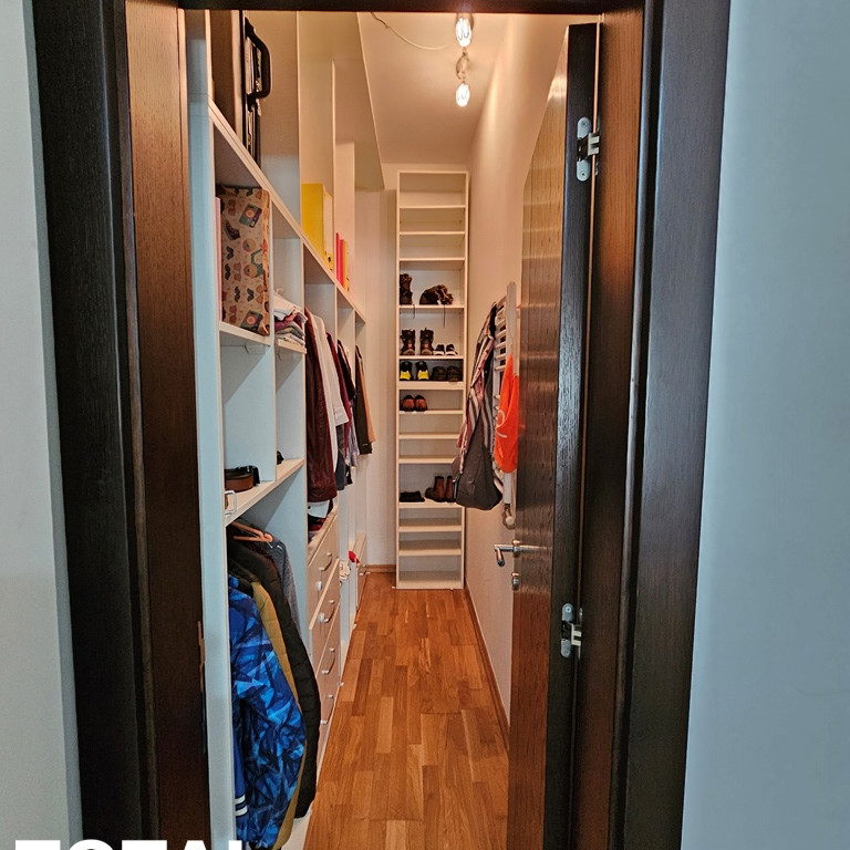 Četvorosoban stan na prodaju, Bulevar, Novi Sad, 110m², 320.000 €