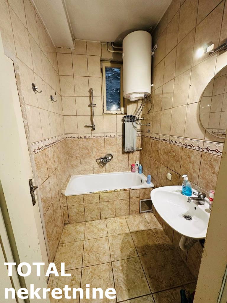 Četvorosoban stan na prodaju, Centar, Novi Sad, 152m², 500.990 €