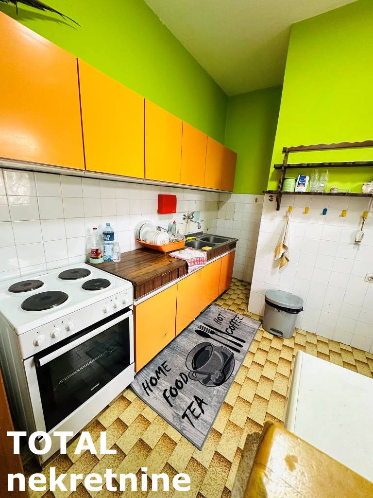 Četvorosoban stan na prodaju, Centar, Novi Sad, 152m², 500.990 €