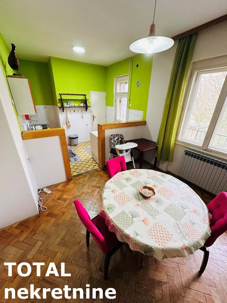 Četvorosoban stan na prodaju, Centar, Novi Sad, 152m², 500.990 €