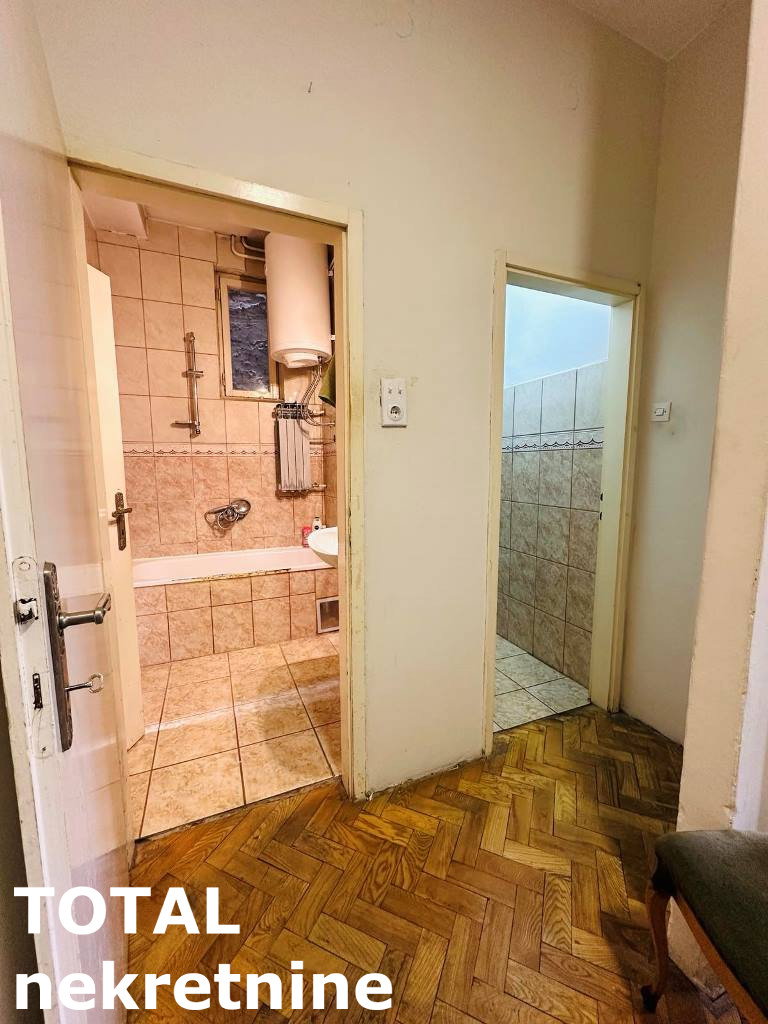 Četvorosoban stan na prodaju, Centar, Novi Sad, 152m², 500.990 €