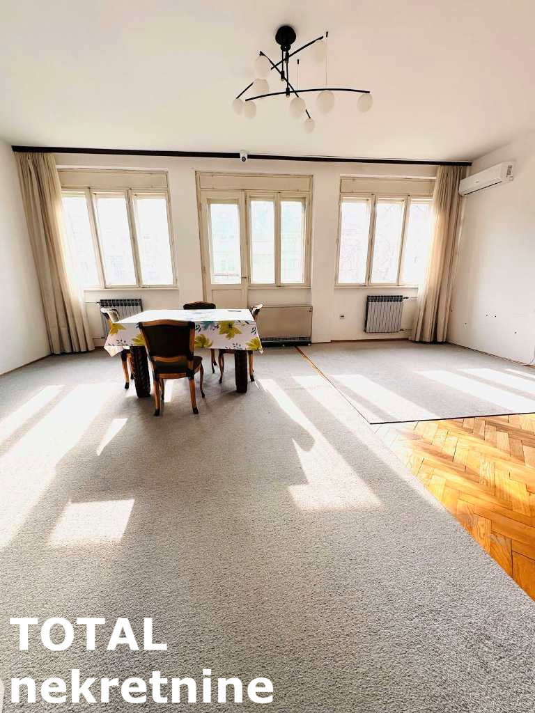 Stan Prodaja Novi Sad  152 m2