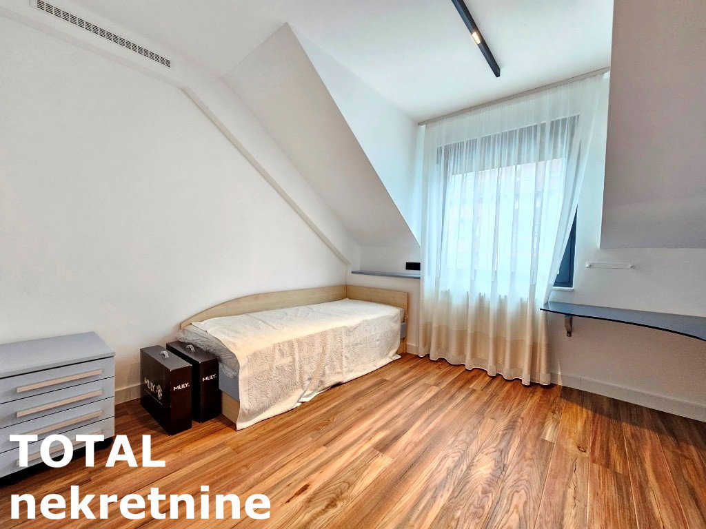 Četvorosoban stan na prodaju, Centar, Novi Sad, 119m², 335.000 €