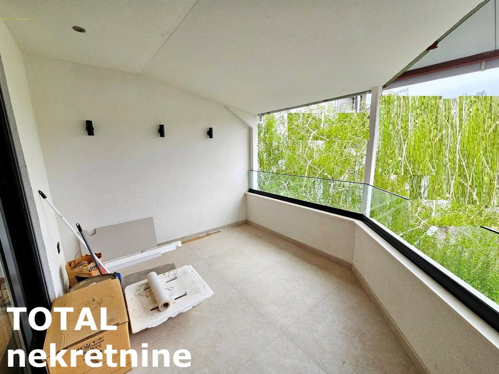 Četvorosoban stan na prodaju, Centar, Novi Sad, 119m², 335.000 €