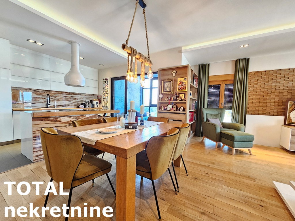 Četvorosoban stan na prodaju, Centar, Novi Sad, 132m², 550.000 €