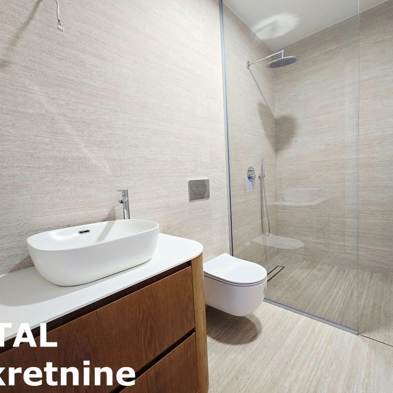 Četvorosoban stan na prodaju, Centar, Novi Sad, 107m², 535.000 €