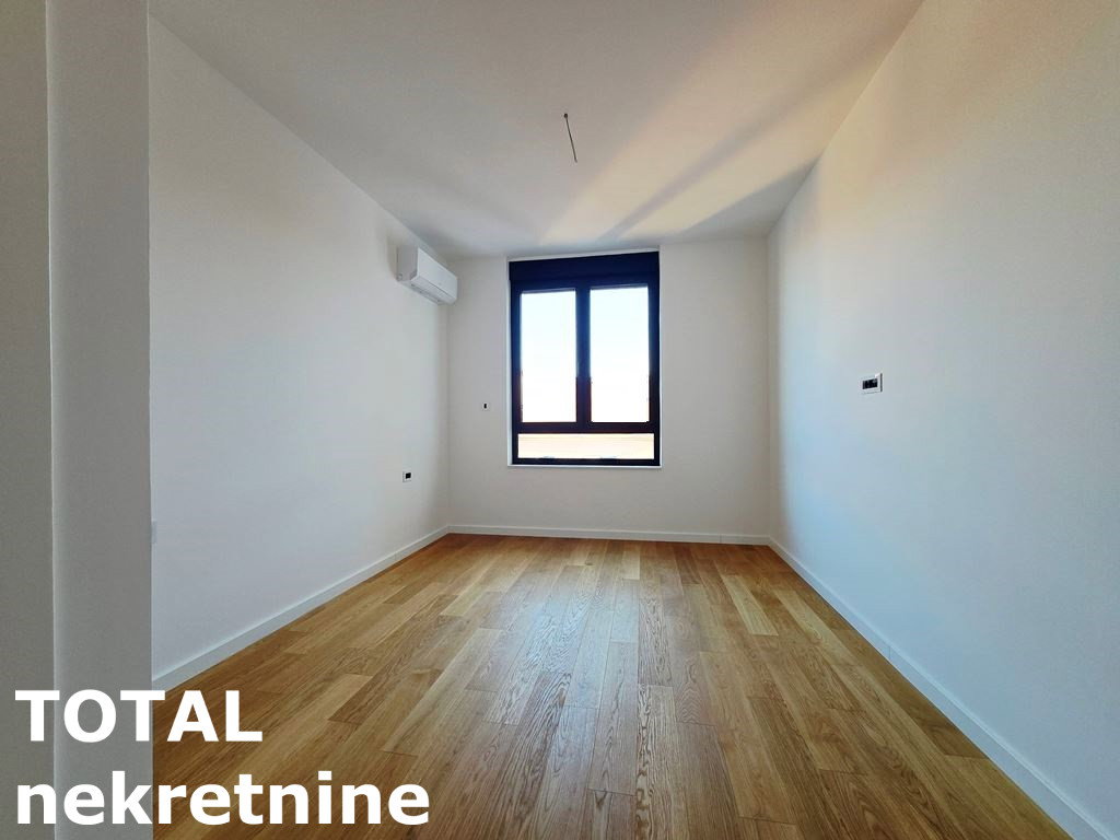 stanovi-4-re-centar-1065561-yufb6 Stan Prodaja Novi Sad 107 m2