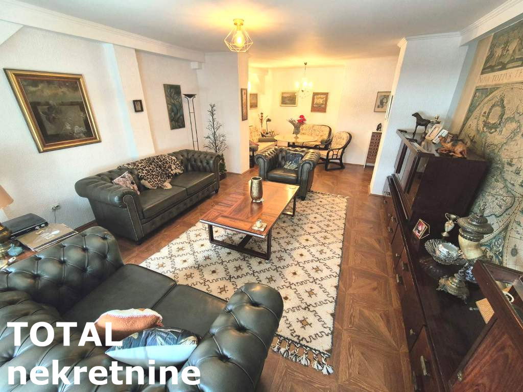Četvorosoban stan na prodaju, Centar, Novi Sad, 115m², 290.000 €