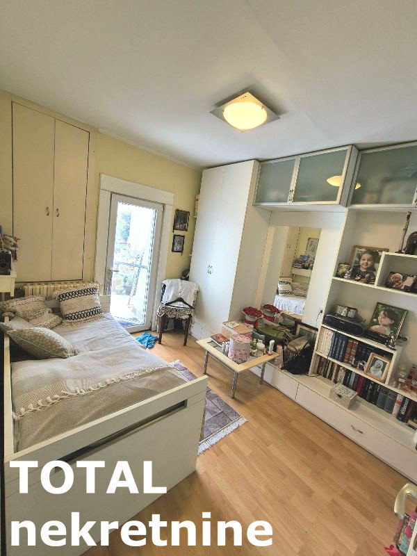stanovi-4-re-centar-1065979-toq7c Četvorosoban stan na prodaju, Centar, Novi Sad, 115m², 290.000 €