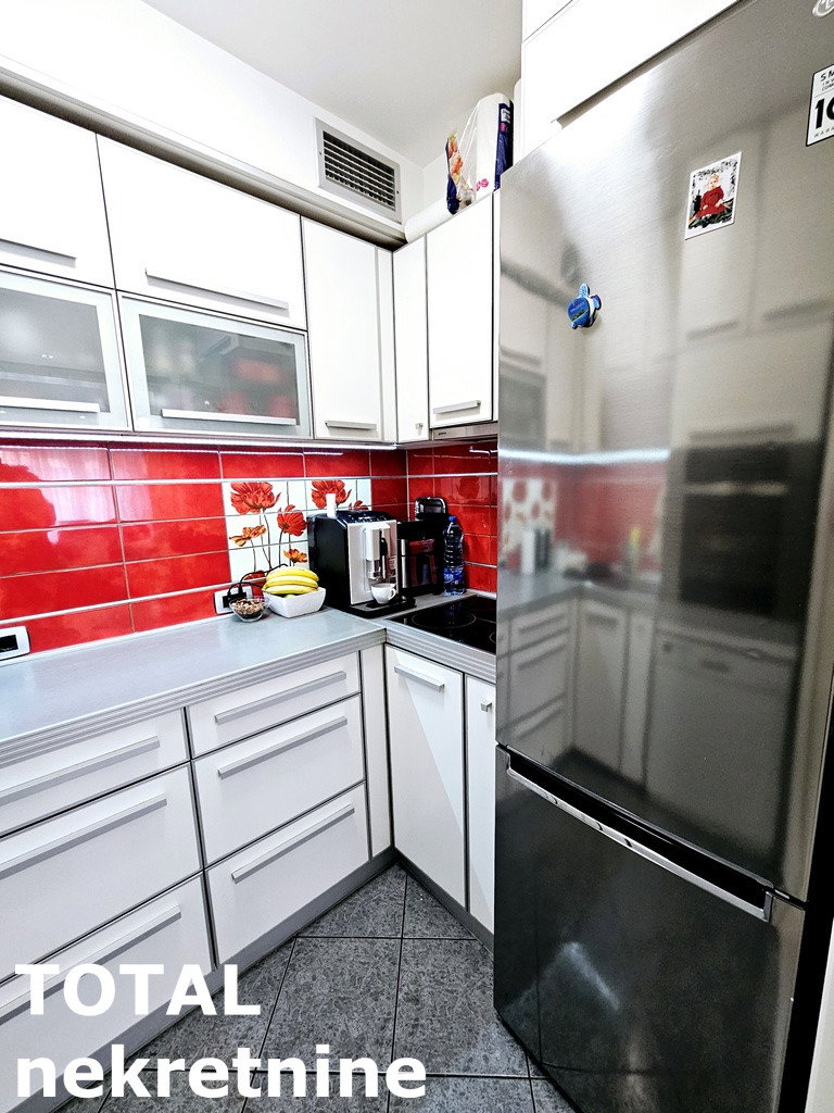 stanovi-4-re-centar-1100389-k0fem Četvorosoban stan na prodaju, Centar, Novi Sad, 105m², 310.000 €