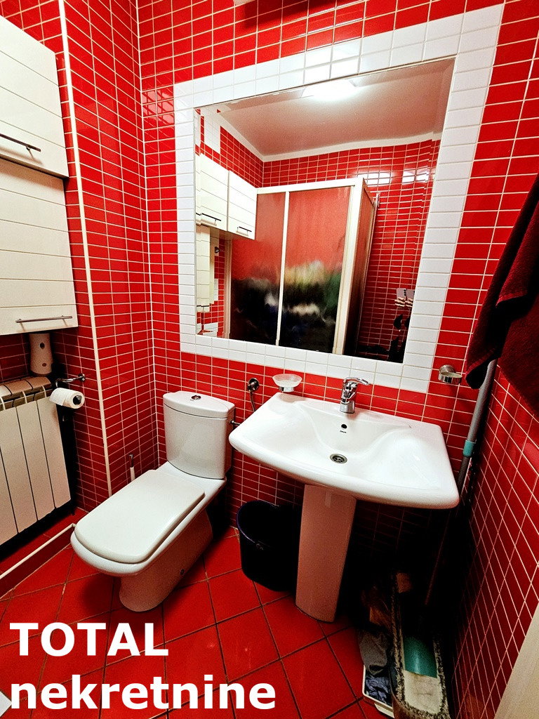 stanovi-4-re-centar-1100389-qshy2 Četvorosoban stan na prodaju, Centar, Novi Sad, 105m², 310.000 €