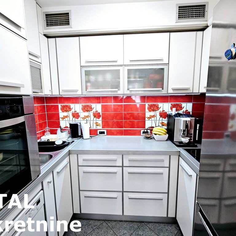 Četvorosoban stan na prodaju, Centar, Novi Sad, 105m², 310.000 €