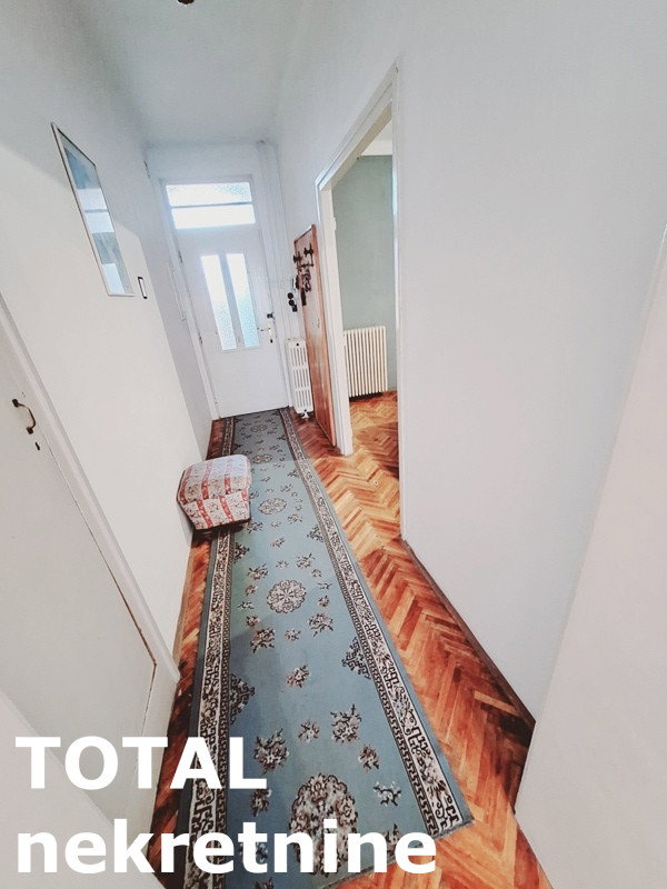 stanovi-4-re-centar-1100426-1hgoz Četvorosoban stan na prodaju, Centar, Novi Sad, 127m², 381.000 €