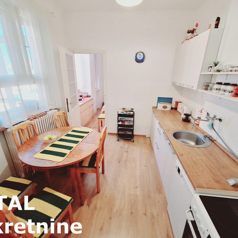 Četvorosoban stan na prodaju, Centar, Novi Sad, 127m², 381.000 €