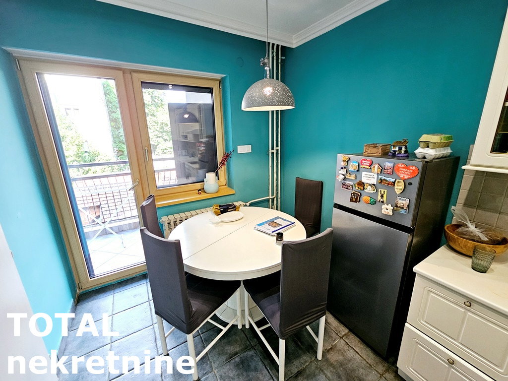 stanovi-4-re-centar-1100594-gz6vg Četvorosoban stan na prodaju, Centar, Novi Sad, 117m², 370.000 €