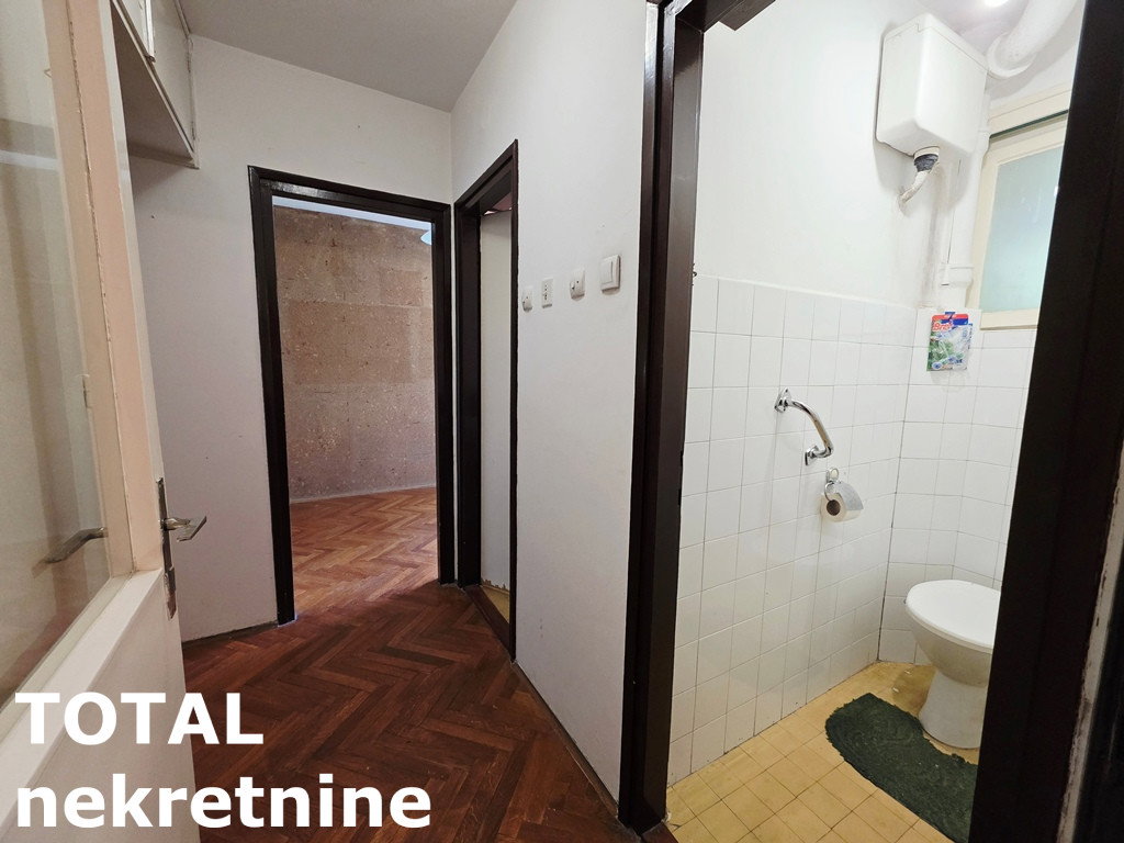 stanovi-4-re-centar-1102326-ctsen Četvorosoban stan na prodaju, Centar, Novi Sad, 90m², 289.000 €