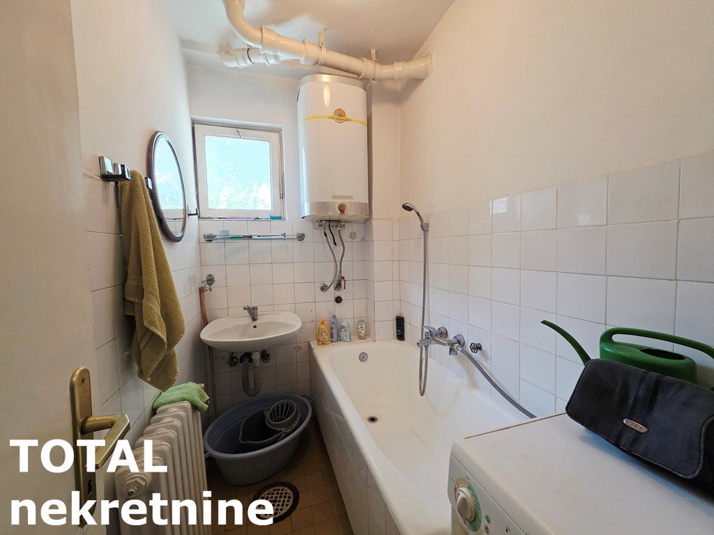 stanovi-4-re-centar-1102326-f8xqs Četvorosoban stan na prodaju, Centar, Novi Sad, 90m², 289.000 €