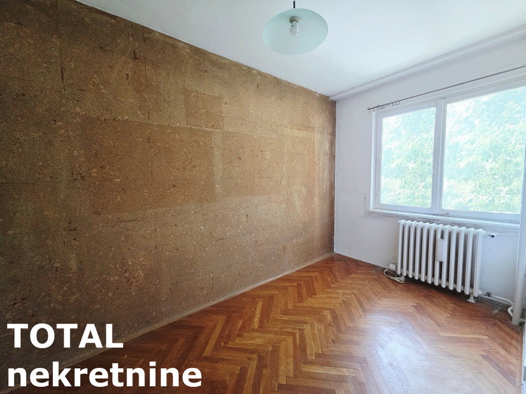 stanovi-4-re-centar-1102326-mgtlk Četvorosoban stan na prodaju, Centar, Novi Sad, 90m², 289.000 €